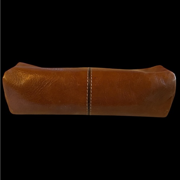 Patricia Nash Leather Wristlet with brass accents - super soft leather!! - Picture 3 of 8